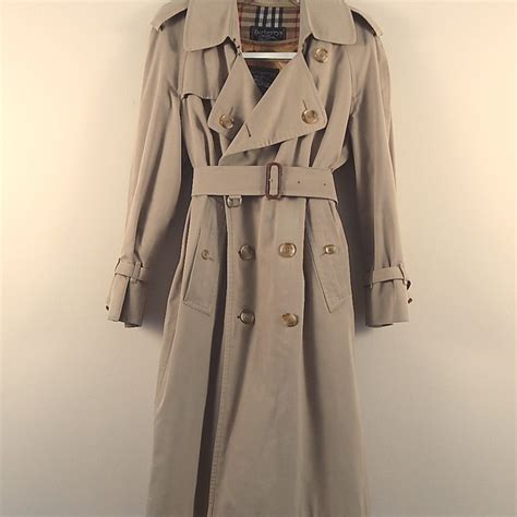 how to tell authentic burberry trench coat|burberry trench coat removable lining.